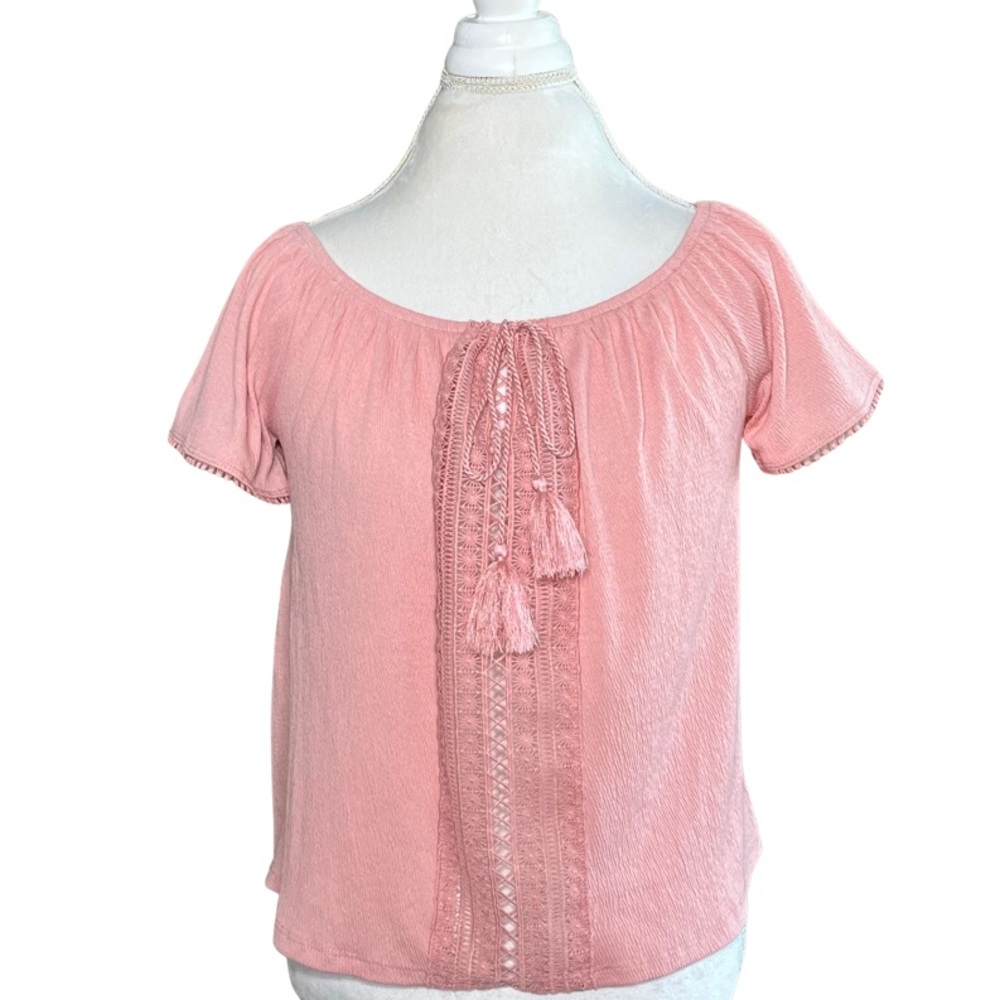 Hope Horizon Top NWOT Size M So Cute with the Tassels & Lace Details